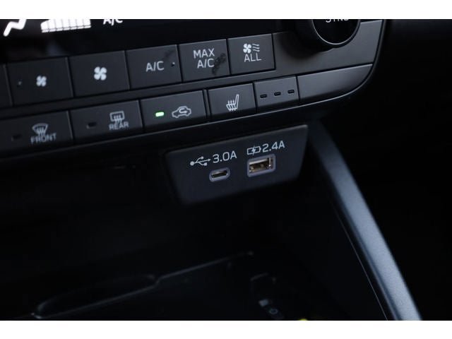 New 2026 Subaru Outback Limited image 42
