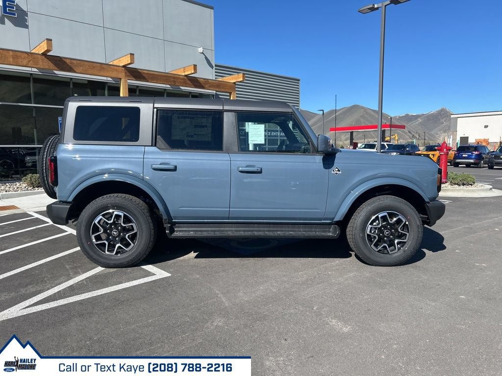 New 2025 Ford Bronco Outer Banks AWD/4WD image 8
