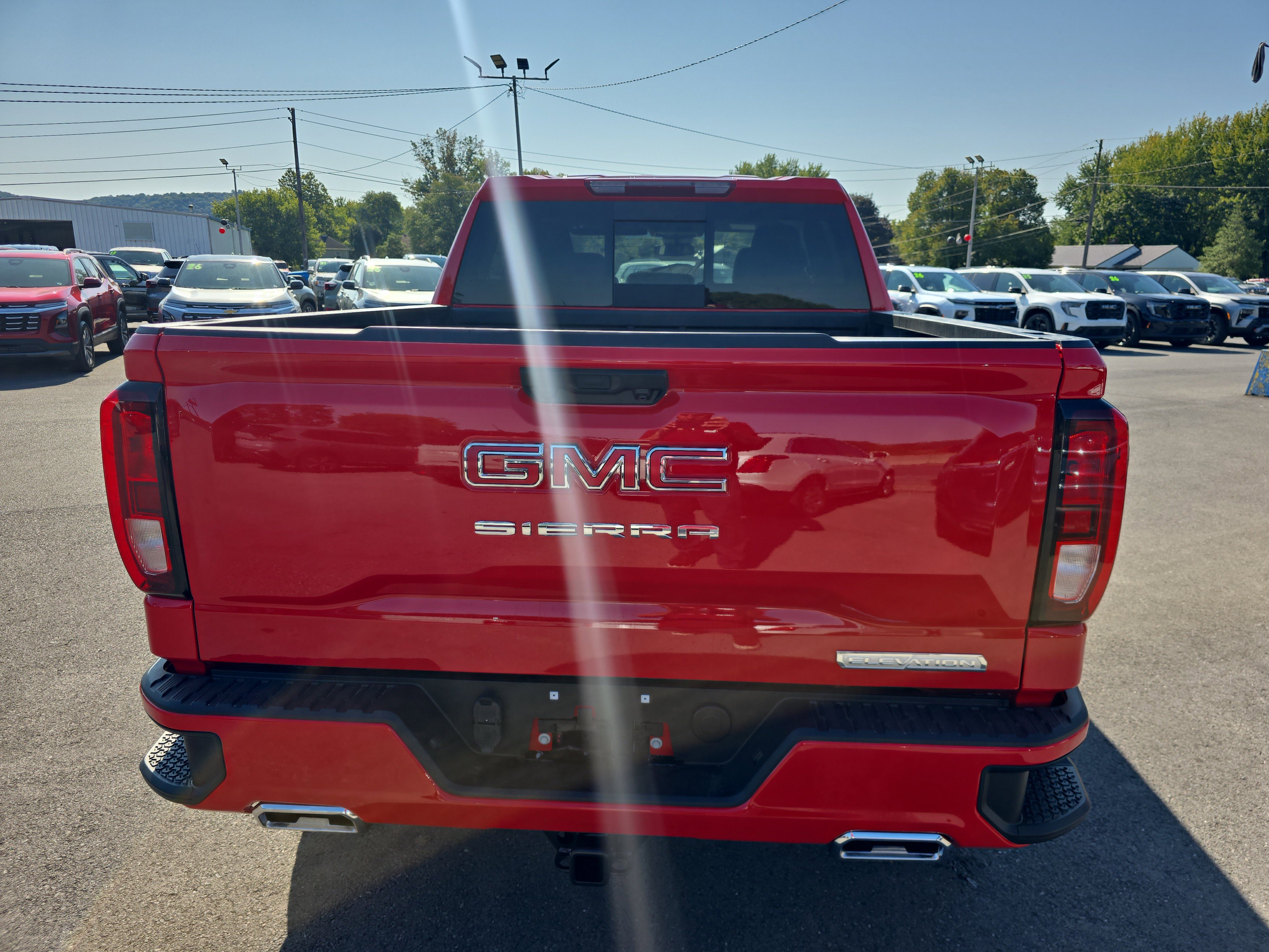New 2026 GMC Sierra 1500 Elevation image 4
