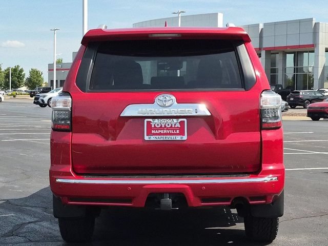 Used 2023 Toyota 4Runner Limited AWD/4WD image 7