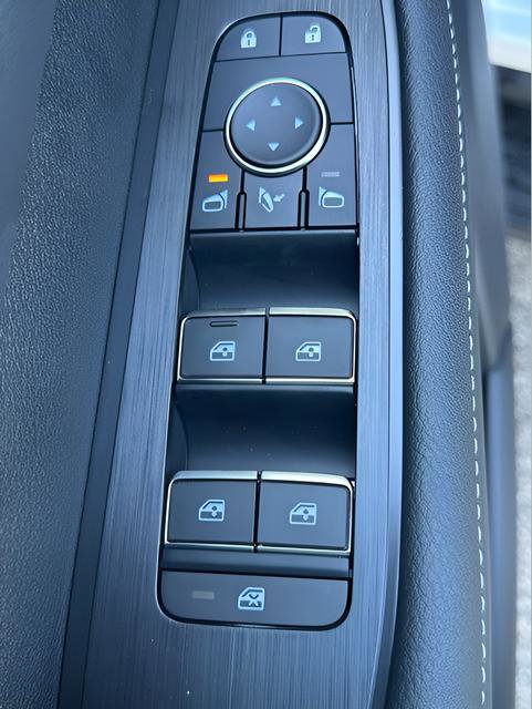 New 2026 Nissan Armada PRO-4X image 15