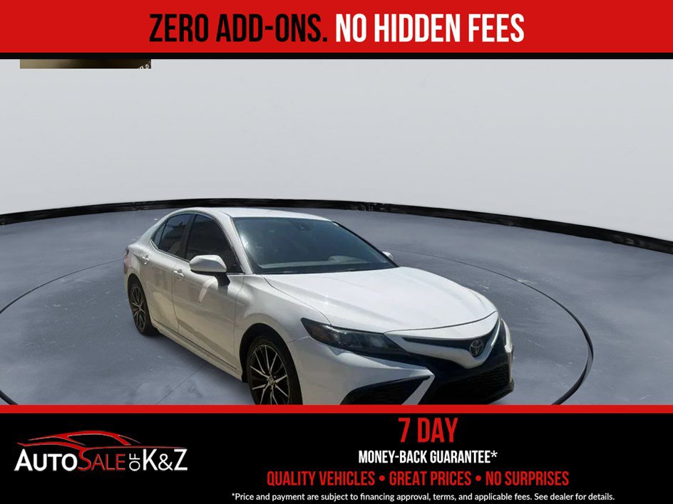 Used 2021 Toyota Camry SE