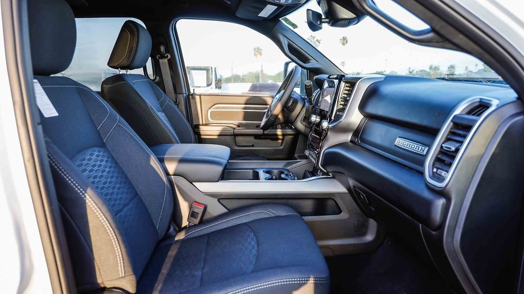New 2026 RAM 2500 Big Horn AWD/4WD image 20