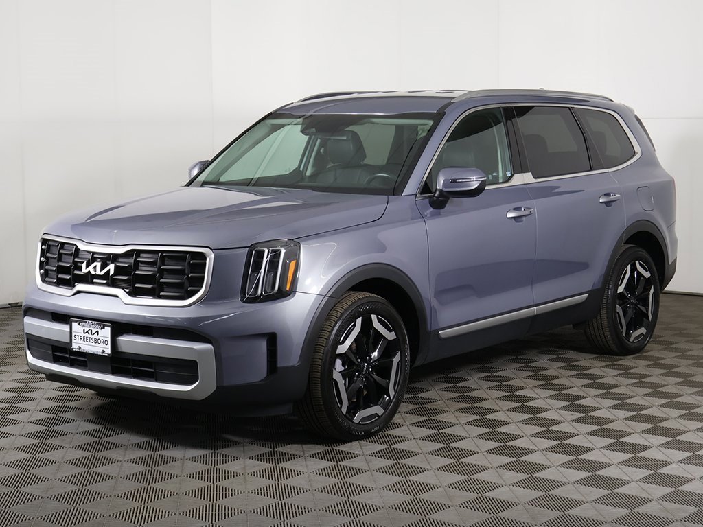 Used 2023 Kia Telluride S image 9