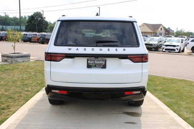 Used 2025 Jeep Wagoneer Series II w/ Premium Group I AWD/4WD image 32