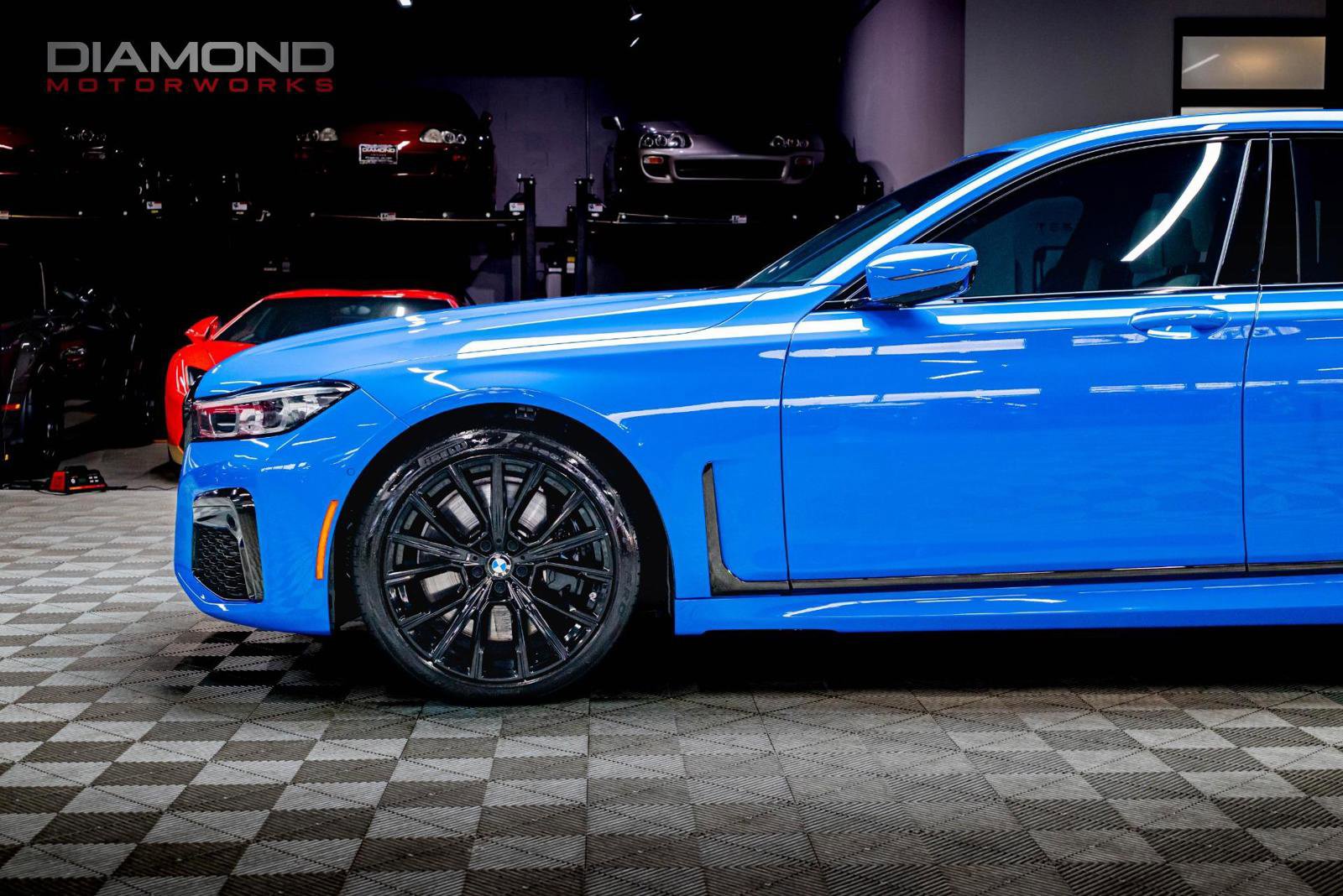 Used 2021 BMW 750i xDrive w/ Executive Package image 9