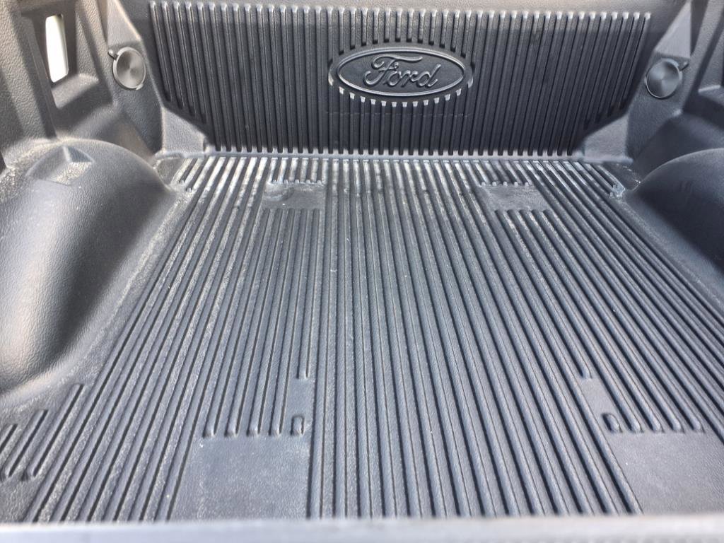 Used 2023 Ford F150 XLT image 5