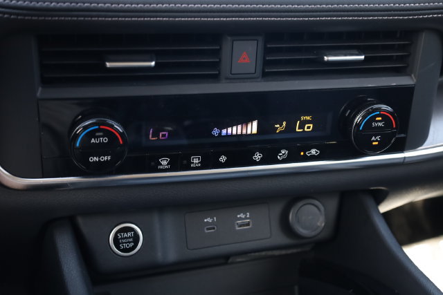 Certified 2023 Nissan Rogue SV AWD/4WD image 23