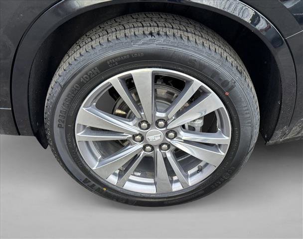 Used 2024 Cadillac XT6 Premium Luxury AWD/4WD image 9
