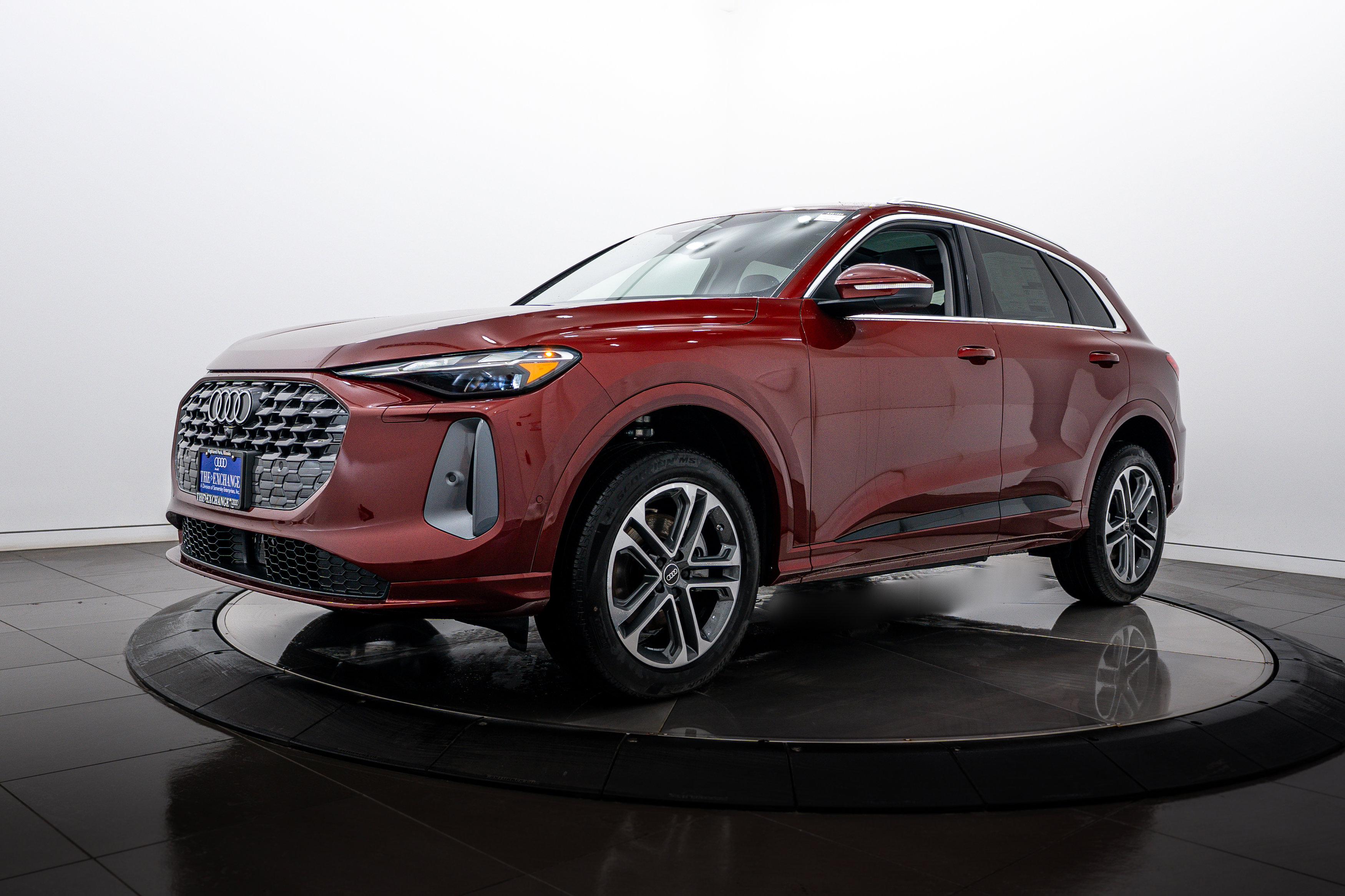 New 2025 Audi Q5 Premium image 6