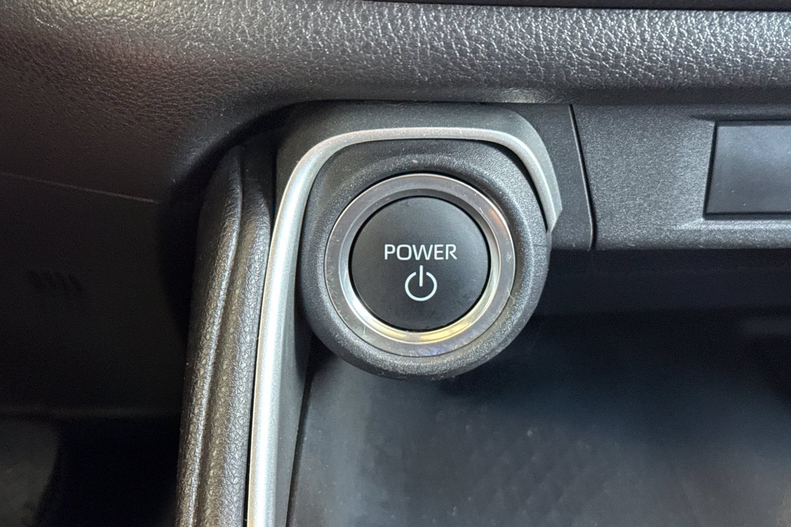 Certified 2025 Toyota Grand Highlander AWD Hybrid image 28