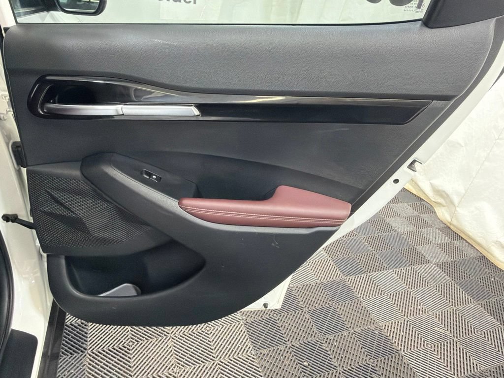 Used 2022 Kia Seltos SX AWD/4WD image 14