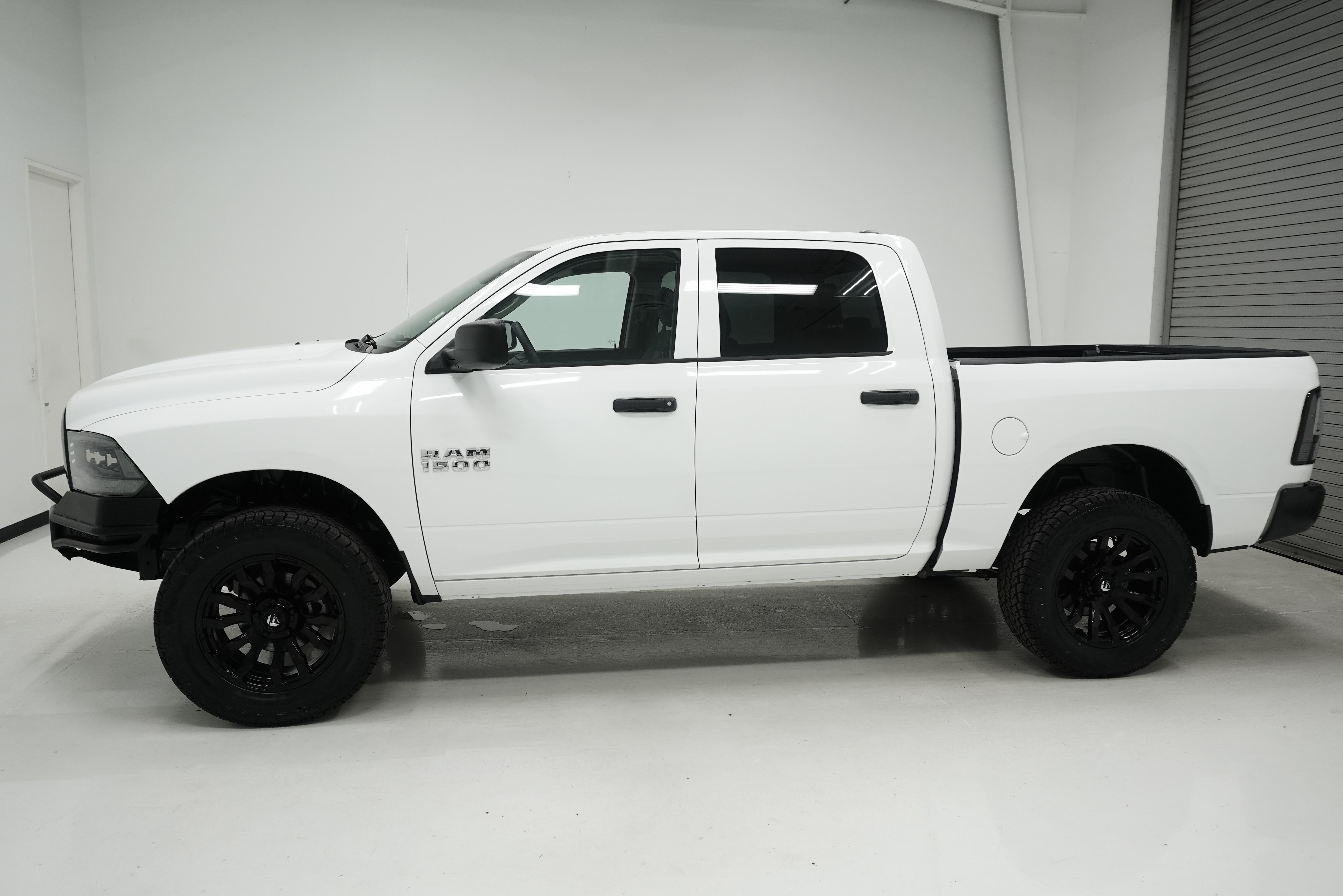 Used 2016 RAM 1500 Tradesman w/ Popular Equipment Group RWD image 4