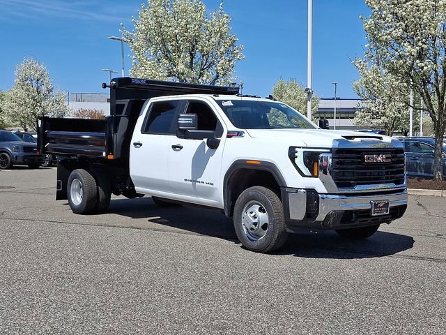 New 2025 GMC Sierra 3500 Pro w/ Convenience Package