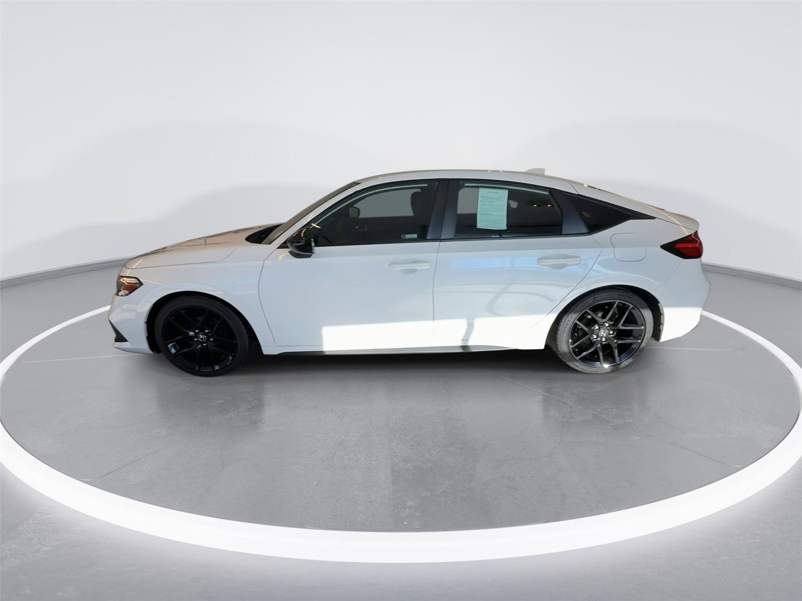 Used 2023 Honda Civic Sport image 5