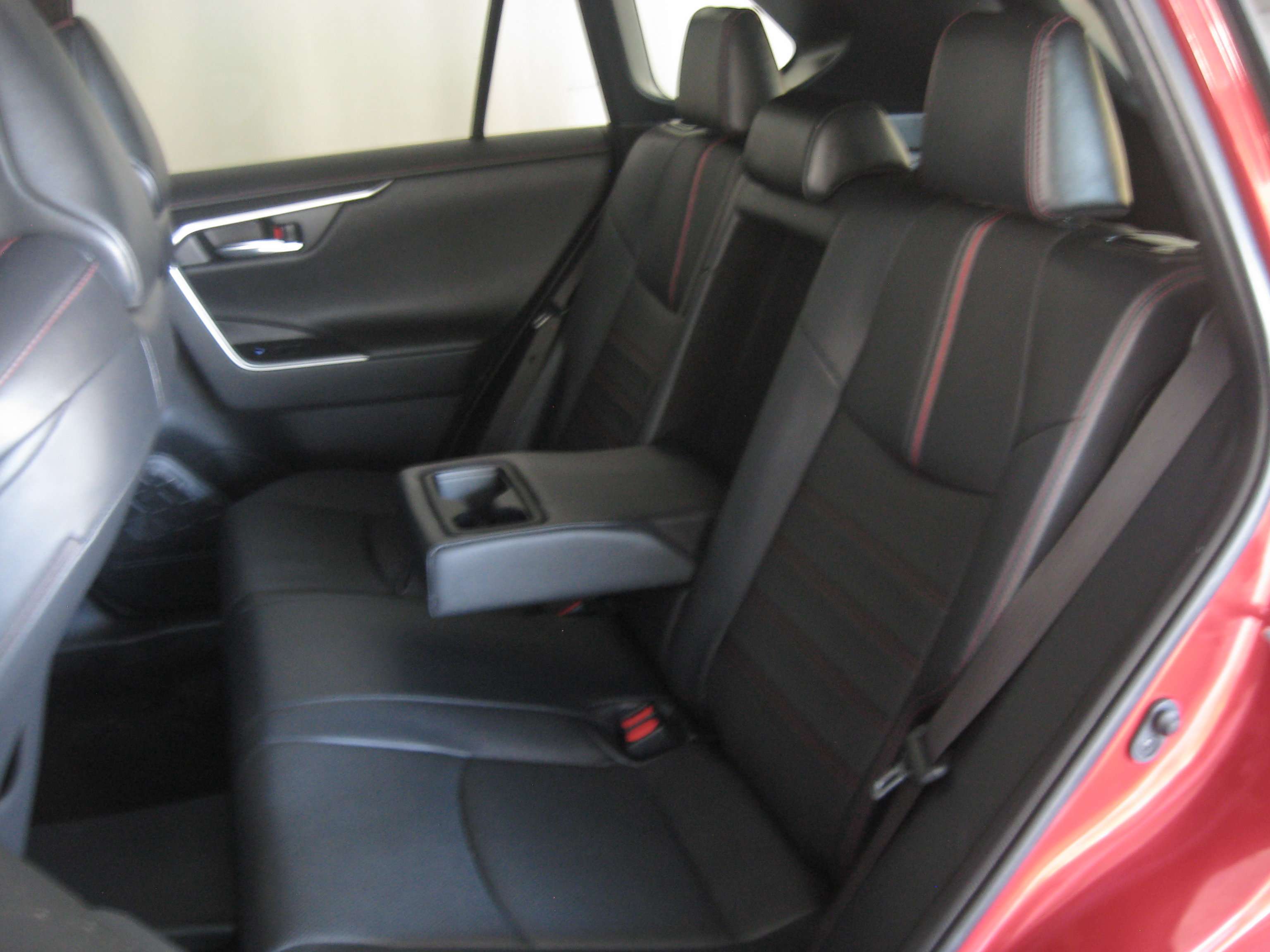 Used 2021 Toyota RAV4 XSE w/ Premium Package image 11