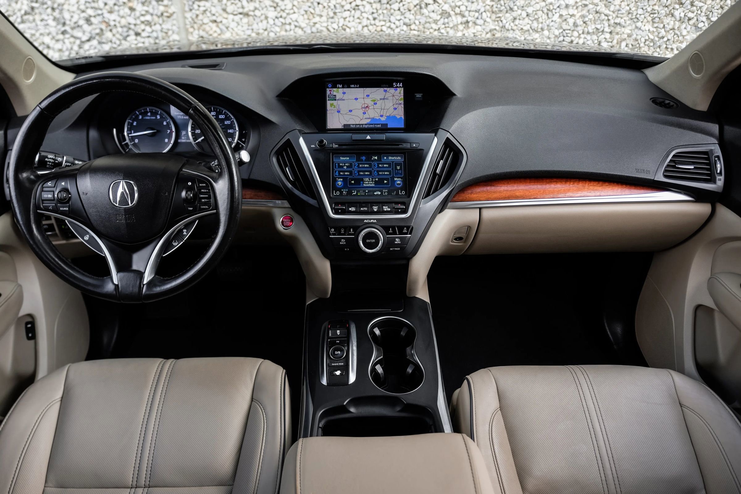 Used 2017 Acura MDX SH-AWD Sport Utility 4D image 15