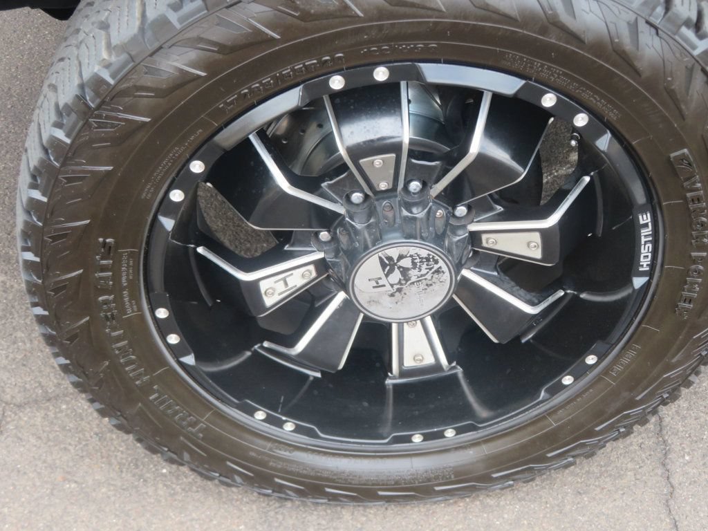 Used 2006 Chevrolet Silverado 2500 2WD Crew Cab image 15