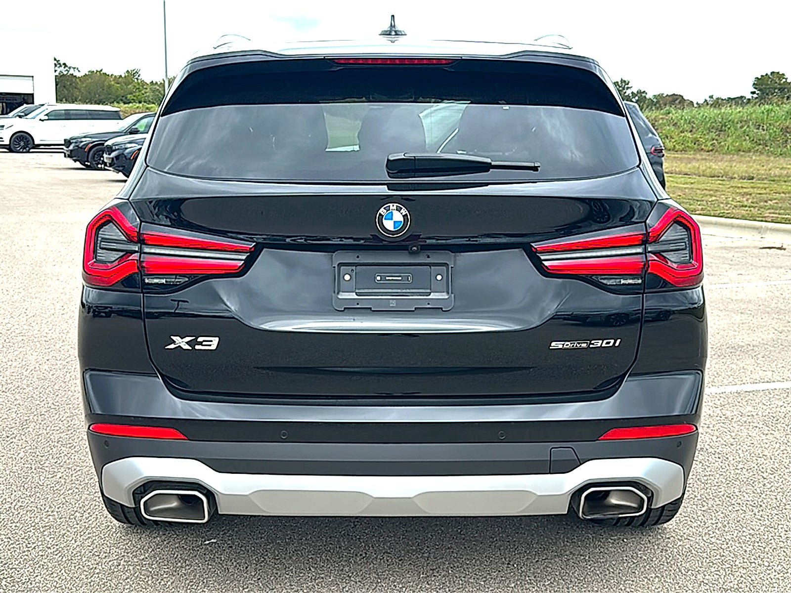 Used 2024 BMW X3 sDrive30i w/ Premium Package RWD image 7