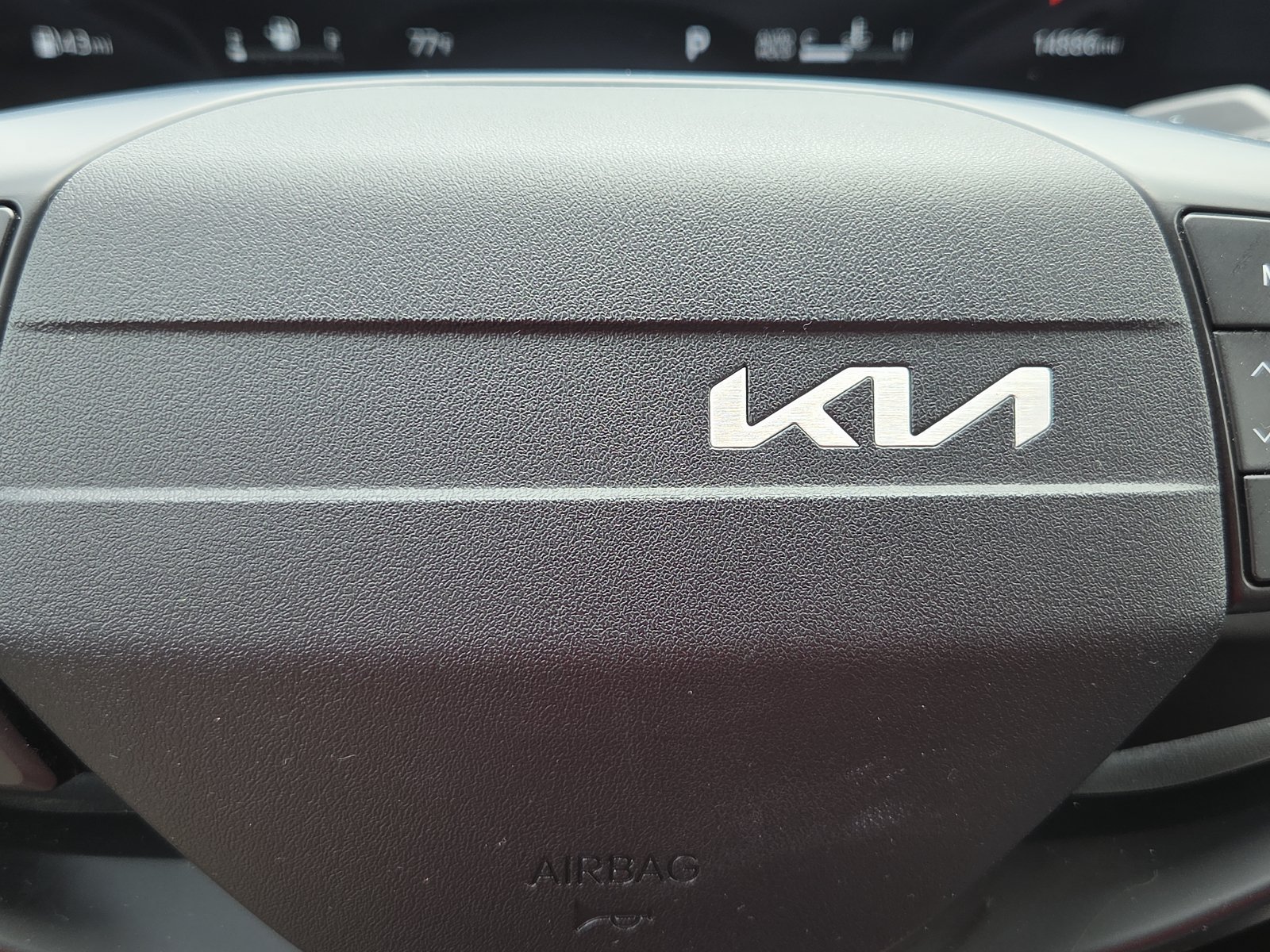 Used 2025 Kia K4 EX FWD image 22