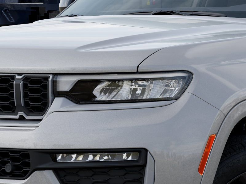 New 2026 Jeep Grand Cherokee Limited Reserve image 10