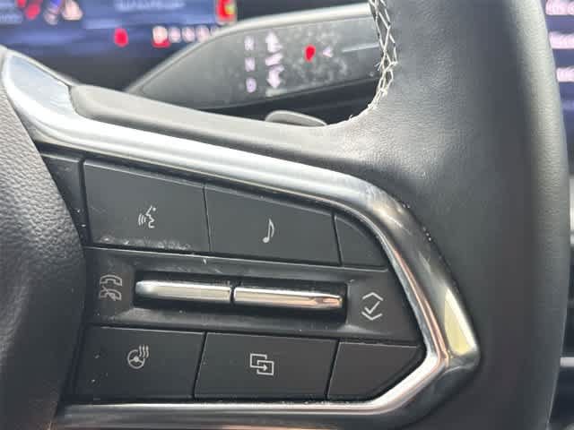 Used 2024 Chevrolet Traverse LT w/ LPO, Floor Liner Package FWD image 22