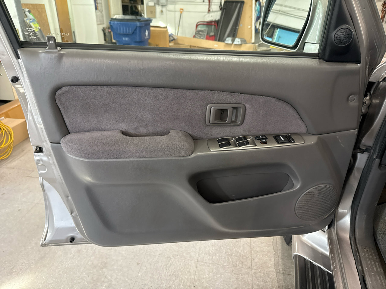 Used 2002 Toyota 4Runner SR5 image 25