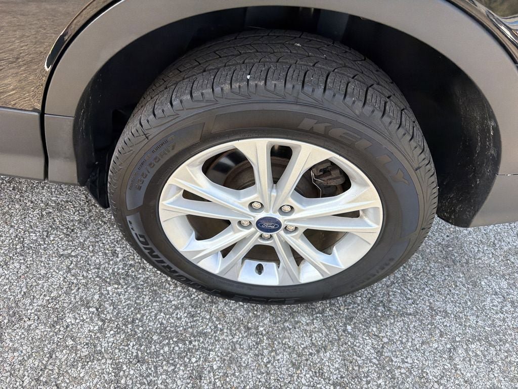 Used 2018 Ford Escape SE AWD/4WD image 12
