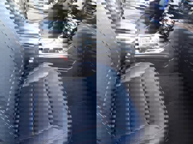 Used 2022 Ford Explorer Limited w/ Equipment Group 301A image 25