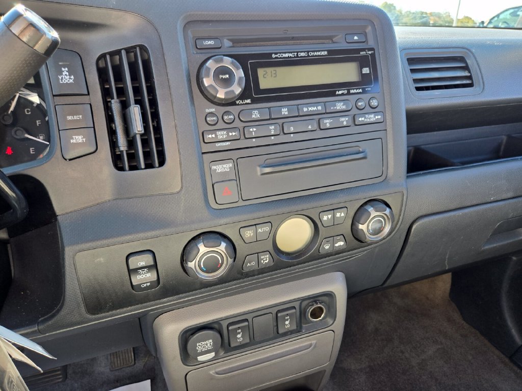 Used 2013 Honda Ridgeline RTL image 25