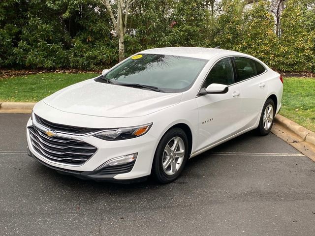 Used 2021 Chevrolet Malibu LS w/ Driver Confidence Package II image 3