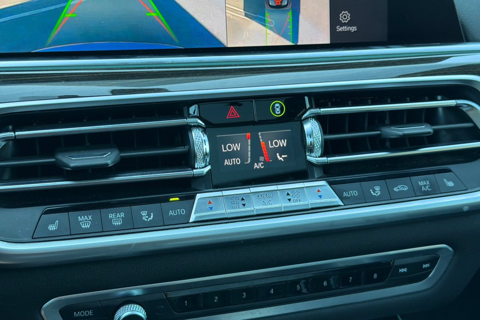 Used 2019 BMW X5 xDrive40i w/ M Sport Package AWD/4WD image 31