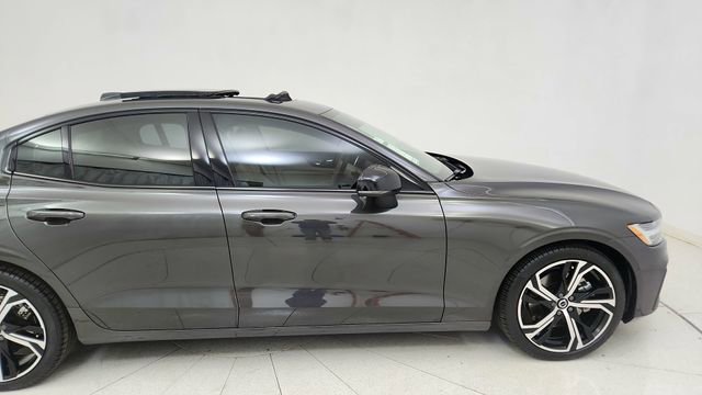 Used 2024 Volvo S60 B5 Plus w/ Climate Package image 8