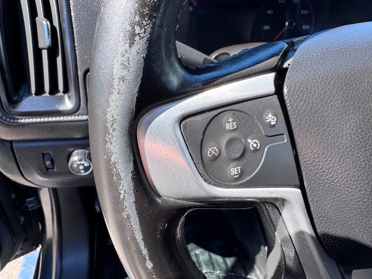 Used 2015 GMC Canyon SLT w/ Driver Alert Package image 19