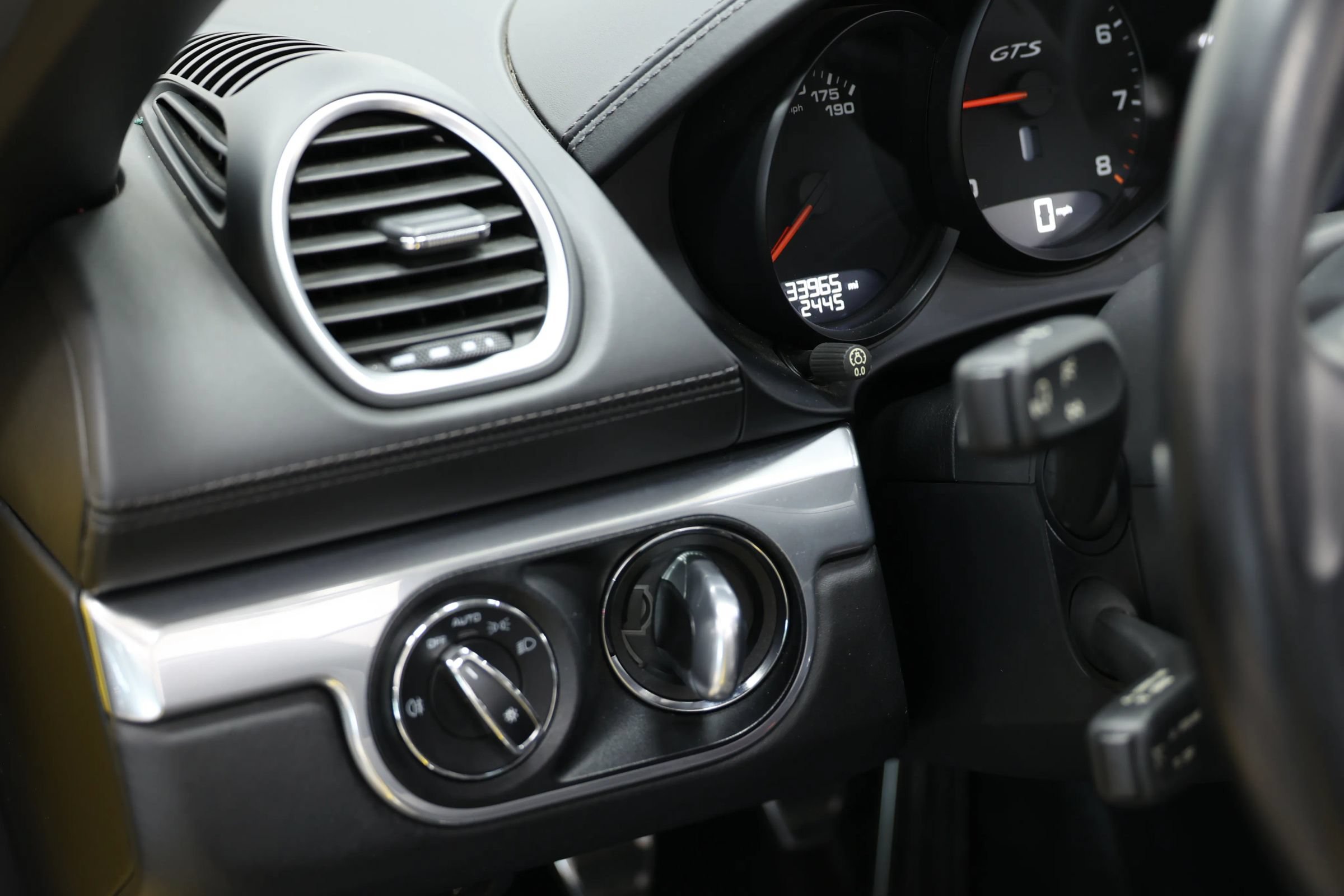 Used 2019 Porsche 718 Boxster GTS RWD image 23
