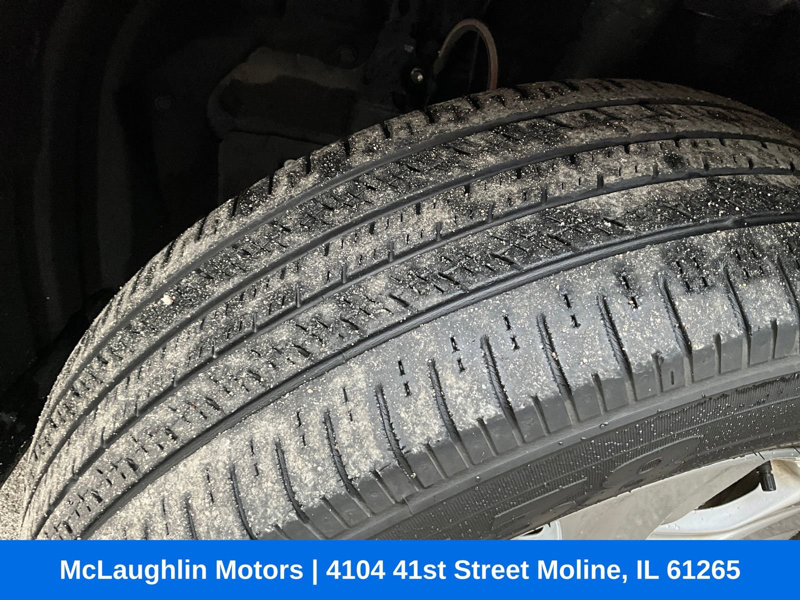 Used 2021 Toyota RAV4 XLE w/ XLE Grade Weather Package image 16