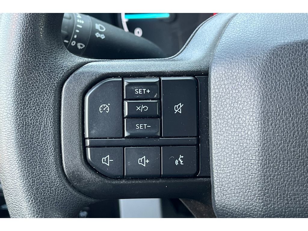 Used 2025 Ford F350 XLT image 28