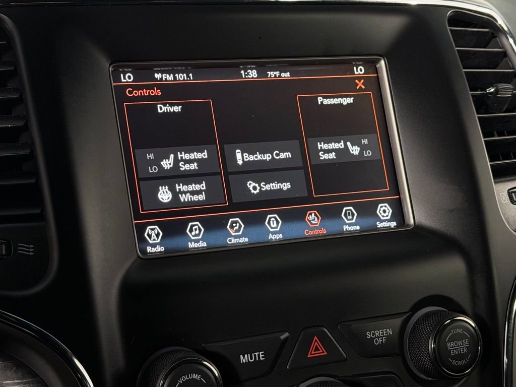 Used 2021 Jeep Grand Cherokee Laredo w/ Security & Convenience Group image 19