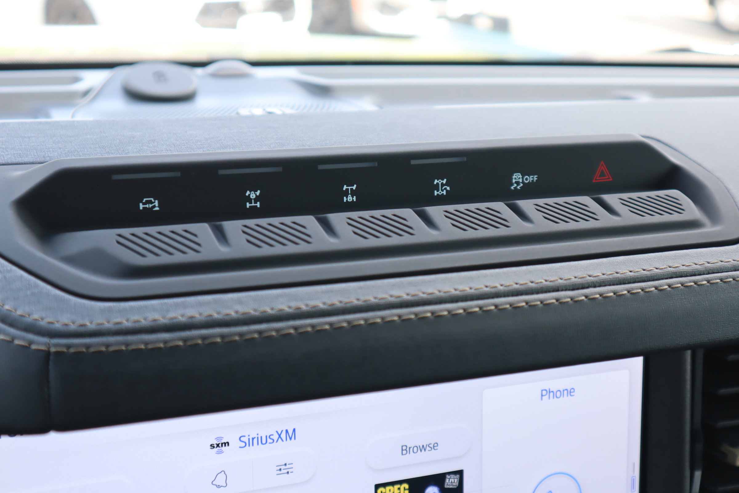 New 2025 Ford Bronco Badlands image 22