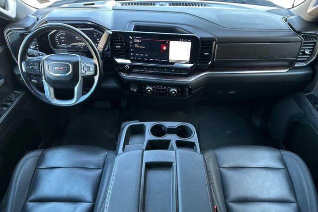 Used 2024 GMC Sierra 1500 SLT AWD/4WD image 15