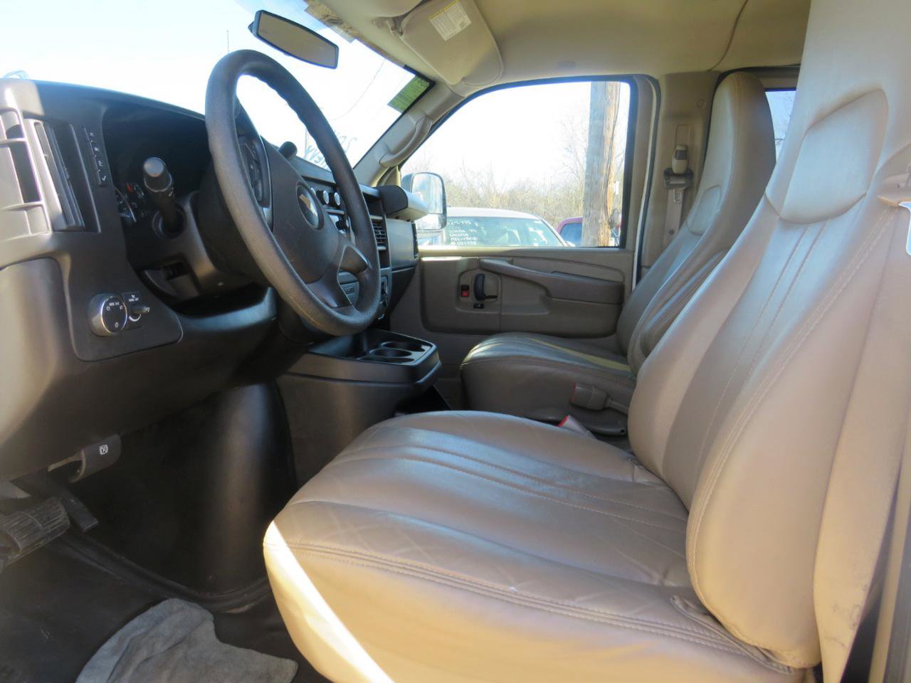 Used 2014 Chevrolet Express 1500 LS image 18