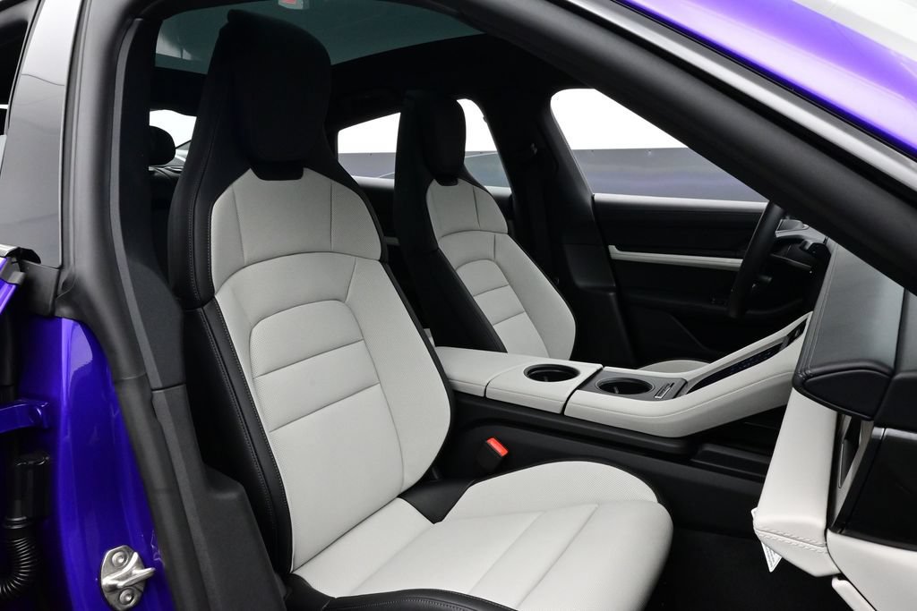 New 2026 Porsche Taycan RWD image 18