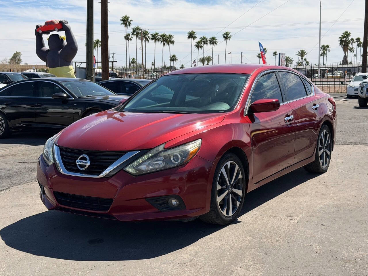 Used 2016 Nissan Altima 2.5 SR w/ LED Appearance Package image 1