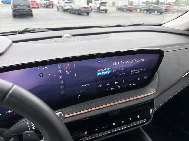 Certified 2025 Buick Envision Sport Touring AWD/4WD image 24