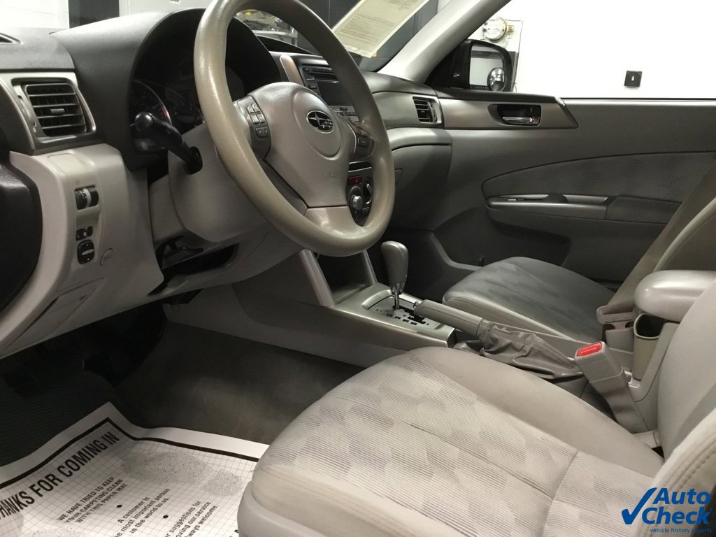 Used 2010 Subaru Forester 2.5X Premium image 21