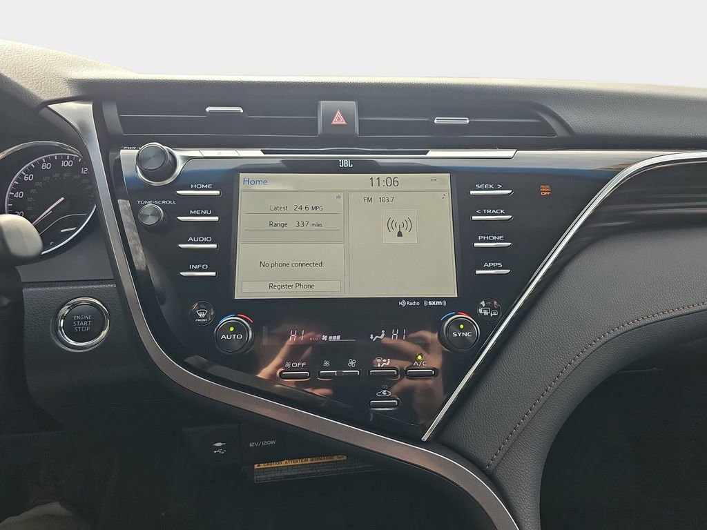 Used 2018 Toyota Camry XLE w/ Audio Package image 23