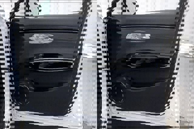 Used 2026 Genesis GV70 2.5T image 21