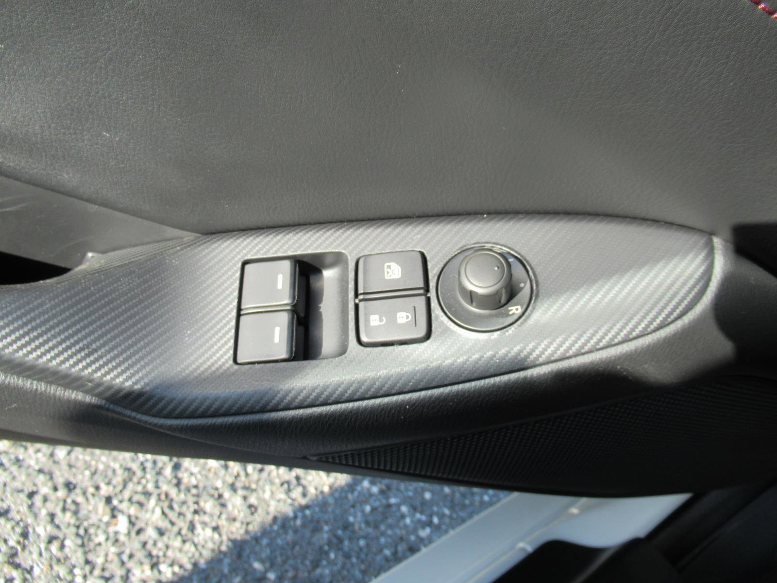 Used 2017 MAZDA MX-5 Miata RF Club RWD image 18