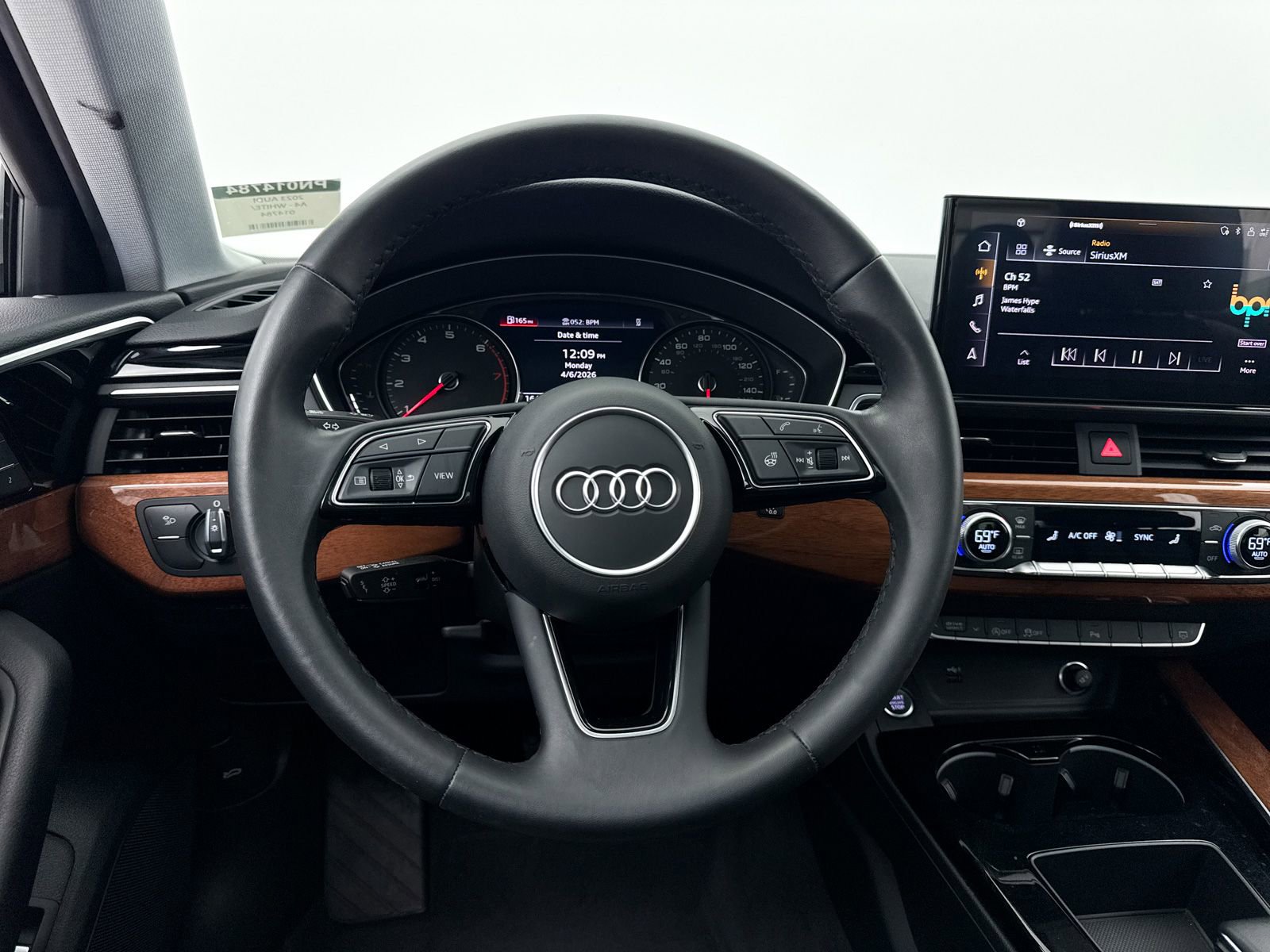 Used 2023 Audi A4 2.0T Premium w/ Convenience Package image 35