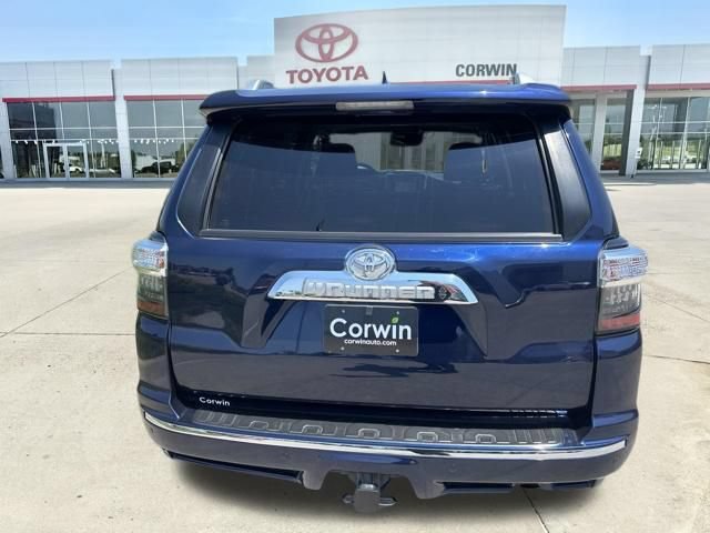Used 2022 Toyota 4Runner Limited AWD/4WD image 8